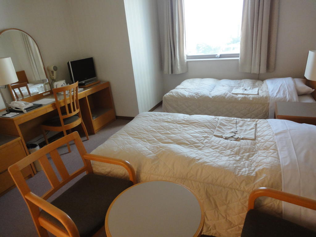 ฮิโรชิมา อินเตอร์เนชั่นแนล ยูธเฮาส์ Hotel ฮิโรชิม่า ภายนอก รูปภาพ